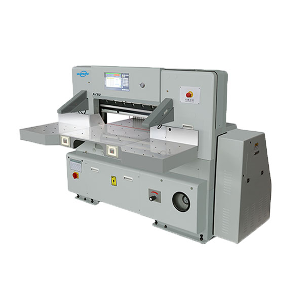 QZK780D-15 觸摸屏切紙機(jī)